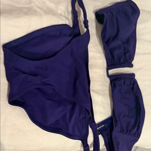 Elegant Eres Bikini Set - Picture 5 of 5